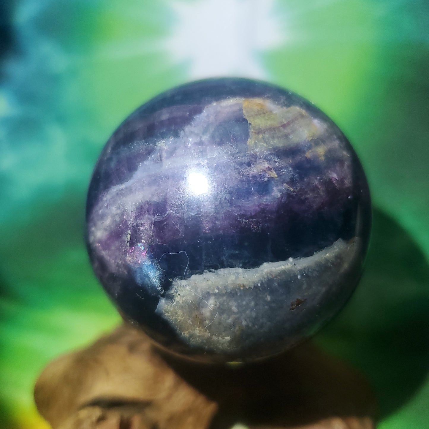 Fluorite root sphere