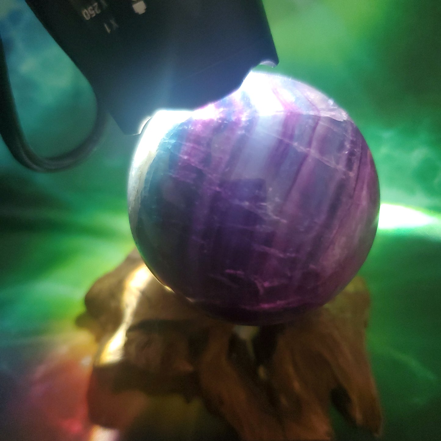 Fluorite root sphere