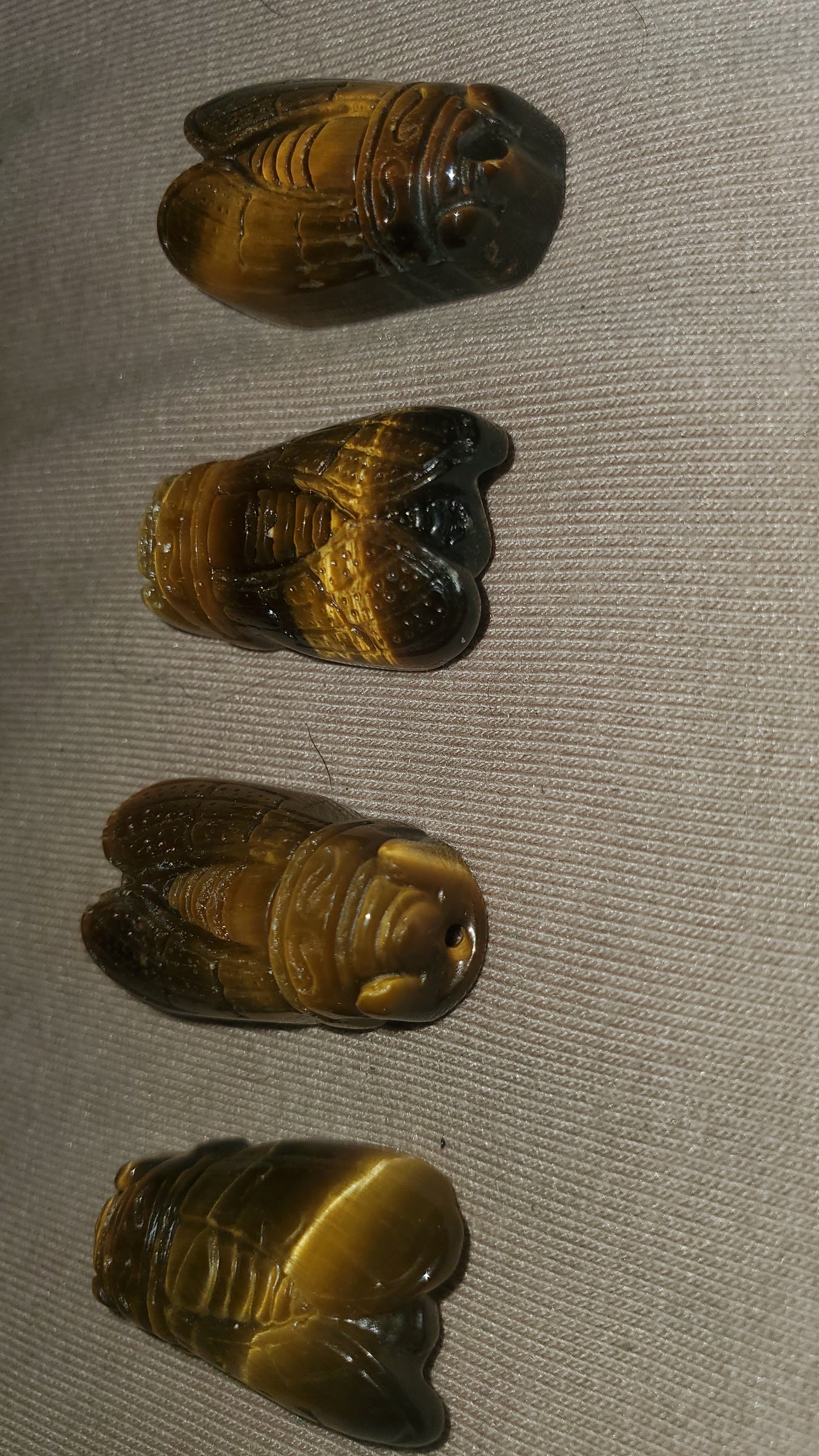 Tigers eye bee carving pendant crystal