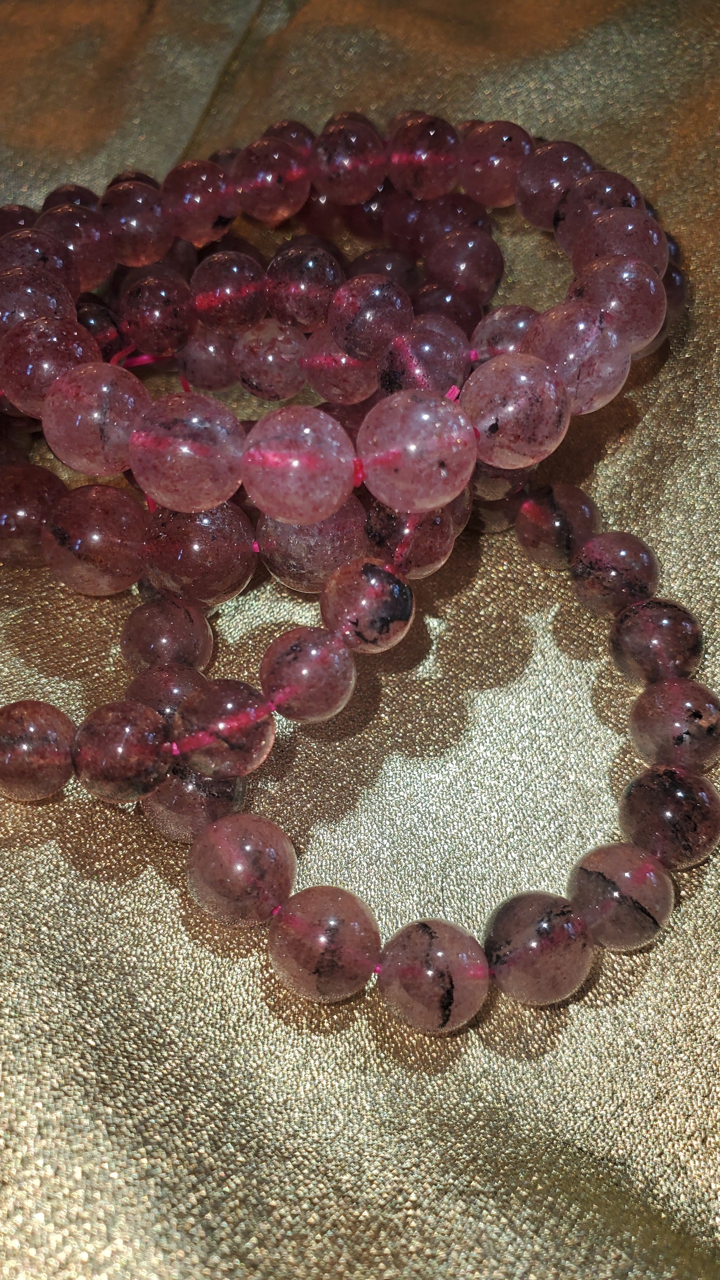 Strawberry quartz crystal pink bracelet