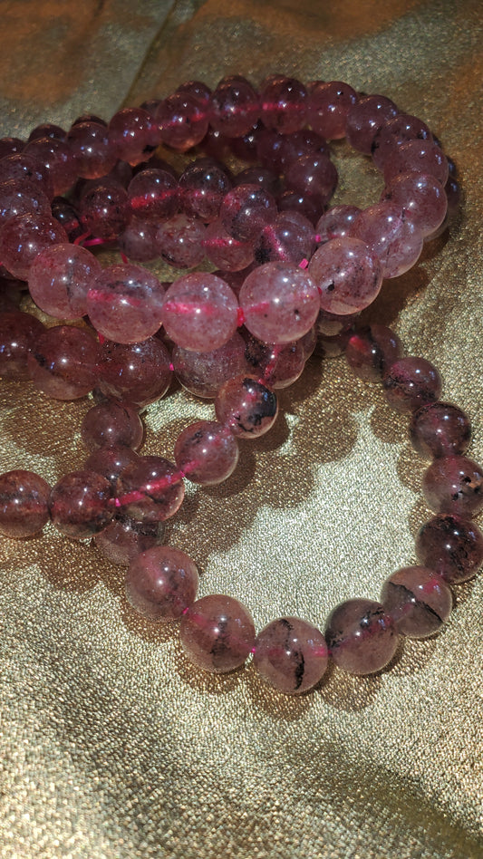 Strawberry quartz crystal pink bracelet
